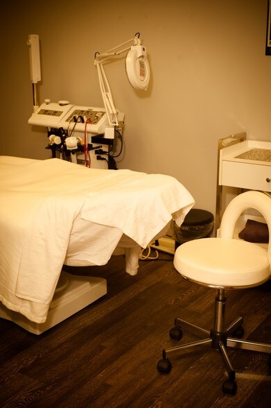 More Photos Of 2503-2510 Westminister St, Pearland Medical For Sale