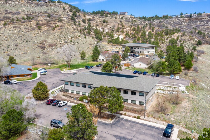 More Photos Of 910 Pinon Ranch Vw, Colorado Springs Office For Lease