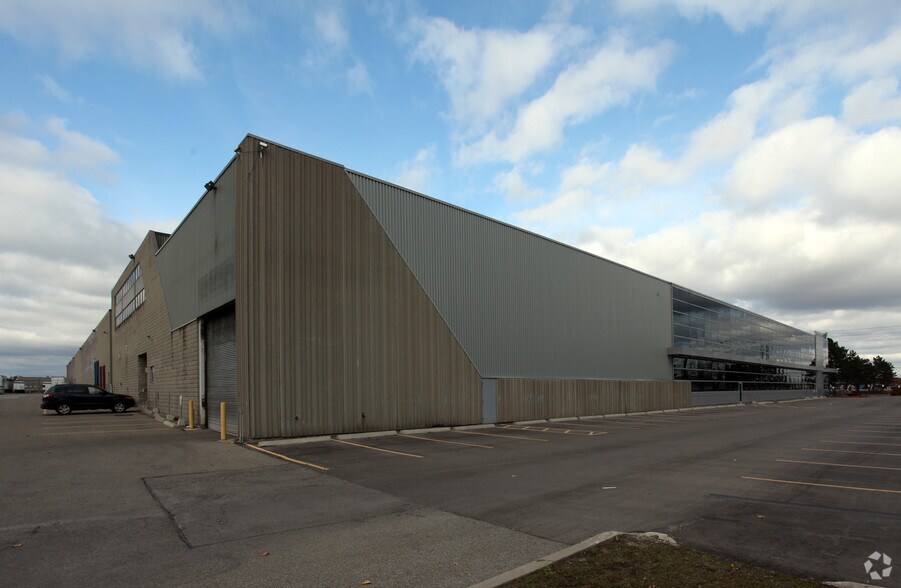 More Photos Of 8550 Airport Rd, Brampton Industrial For Sale
