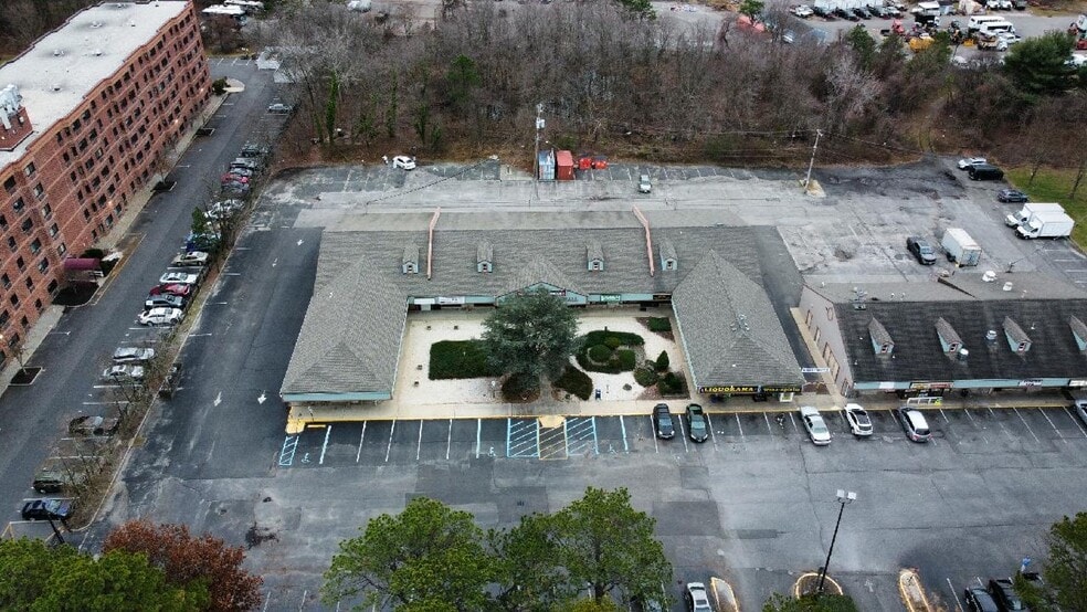 More Photos Of 1000 Highway 70, Lakewood Unknown For Lease