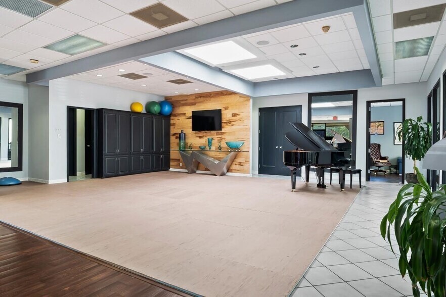 More Photos Of 1200 Coit Rd, Plano Medical For Sale