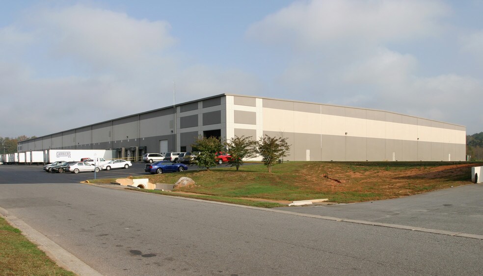 More Photos Of 50 Kent Dr, Cartersville Warehouse For Lease