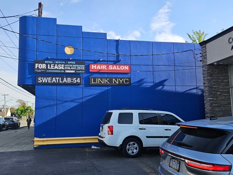 More Photos Of 1079-1083 Willis Ave, Albertson Storefront For Lease