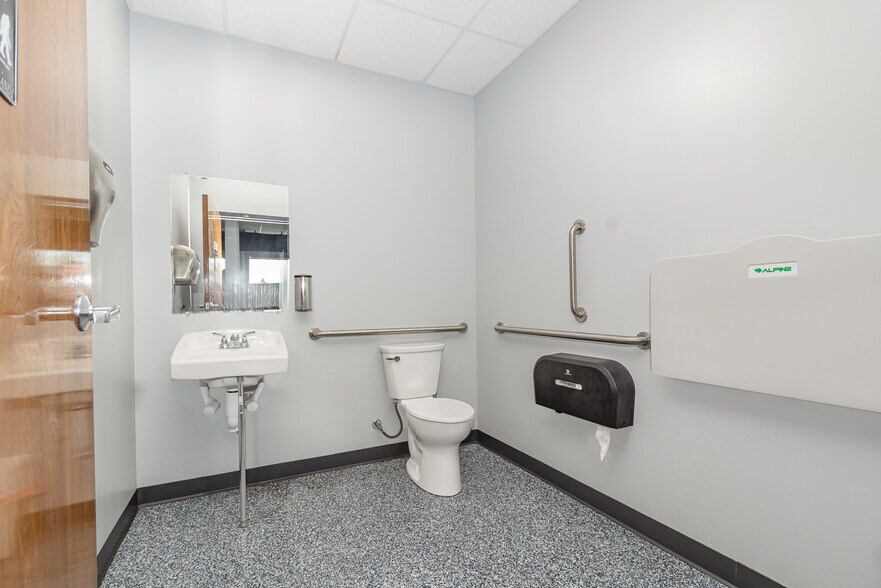 More Photos Of 6465-6473 Taylor Mill Rd, Independence General Retail For Sale