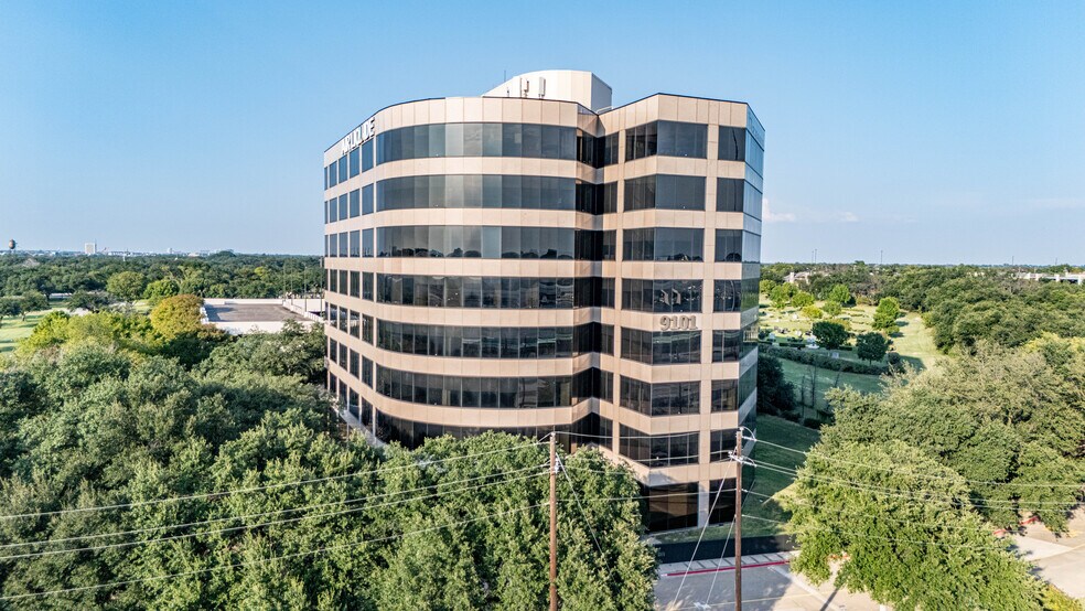 More Photos Of 9101 Lyndon B Johnson Fwy, Dallas Office For Lease