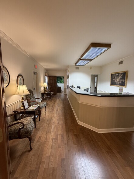 More Photos Of 1200 S Federal Hwy, Boynton Beach Office For Lease