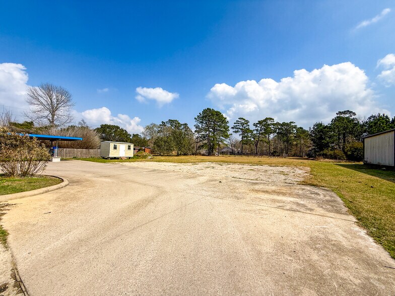 More Photos Of 1420 N Main St, Vidor Carwash For Sale