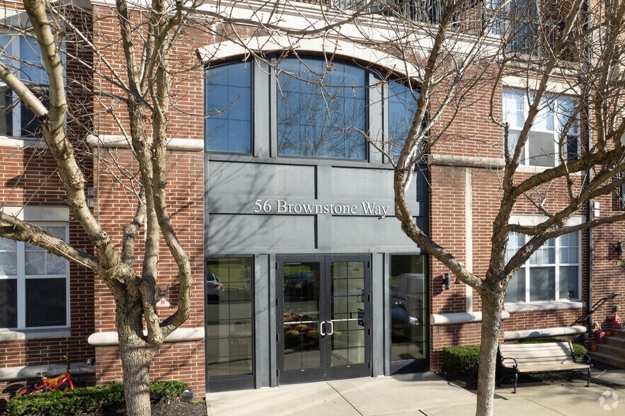 More Photos Of 387 Nordhoff Pl, Englewood Apartments For Lease