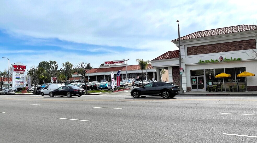 More Photos Of , Encino General Retail For Sale