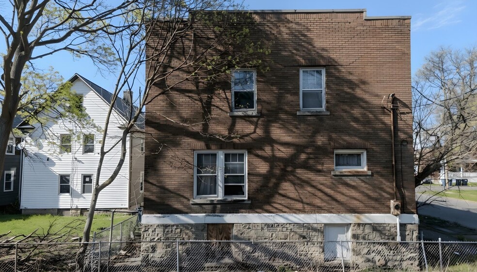 More Photos Of 1215 South Ave, Niagara Falls Religious Facility For Sale