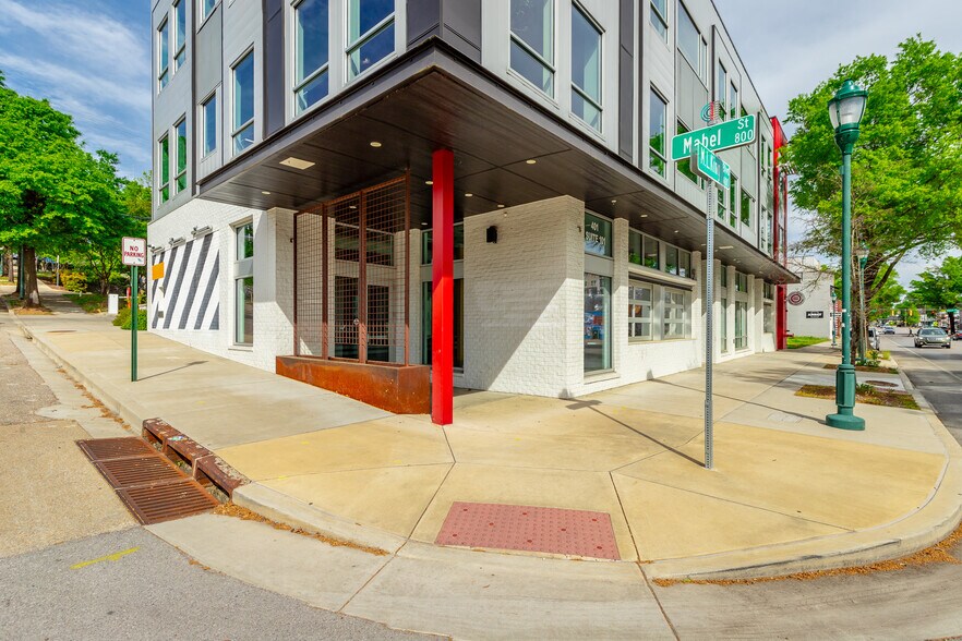 More Photos Of 401 E Martin Luther King Blvd, Chattanooga Restaurant For Lease