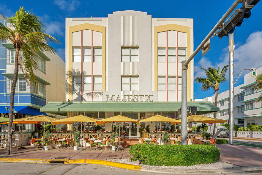 Primary Photo Of 660 Ocean Dr, Miami Beach Hotel For Sale