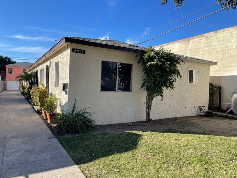 More Photos Of 8915 Elizabeth Ave, South Gate Apartments For Sale