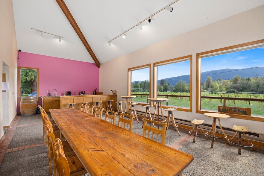 More Photos Of 4290 Mt Baker hwy, Everson Winery Vineyard For Sale