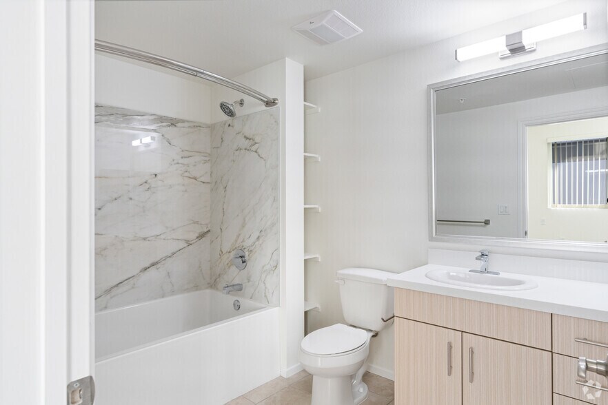 More Photos Of 6838-6874 Northbank Dr, Ventura Apartments For Lease