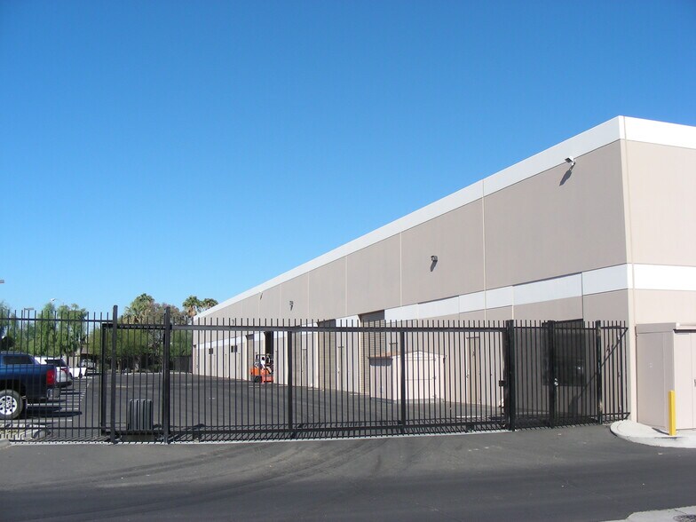 More Photos Of 81077 Indio Blvd, Indio Manufacturing For Lease