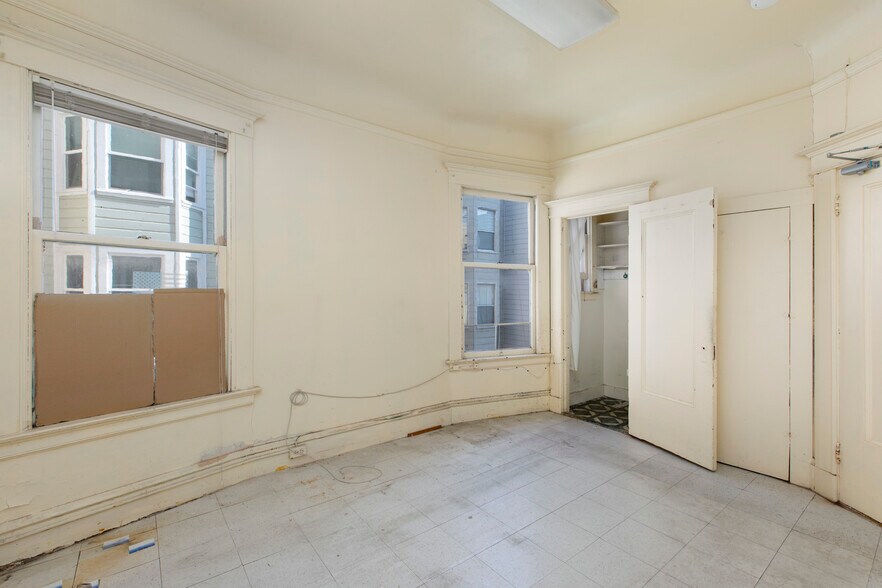 More Photos Of 1627-1631 Clay St, San Francisco Apartments For Sale