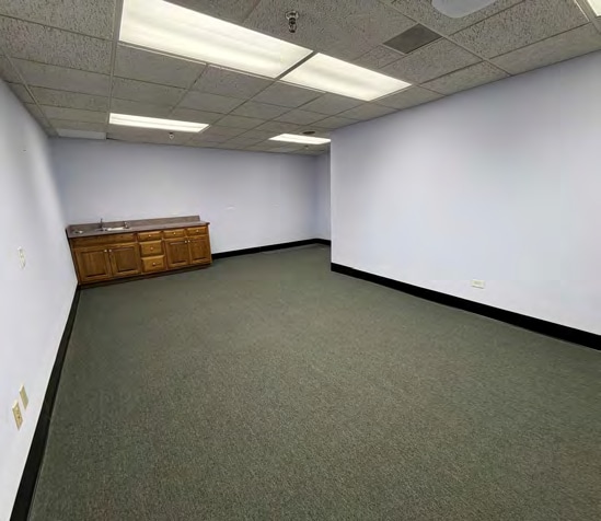 More Photos Of 511-515 Thornhill Dr, Carol Stream Medical For Sale