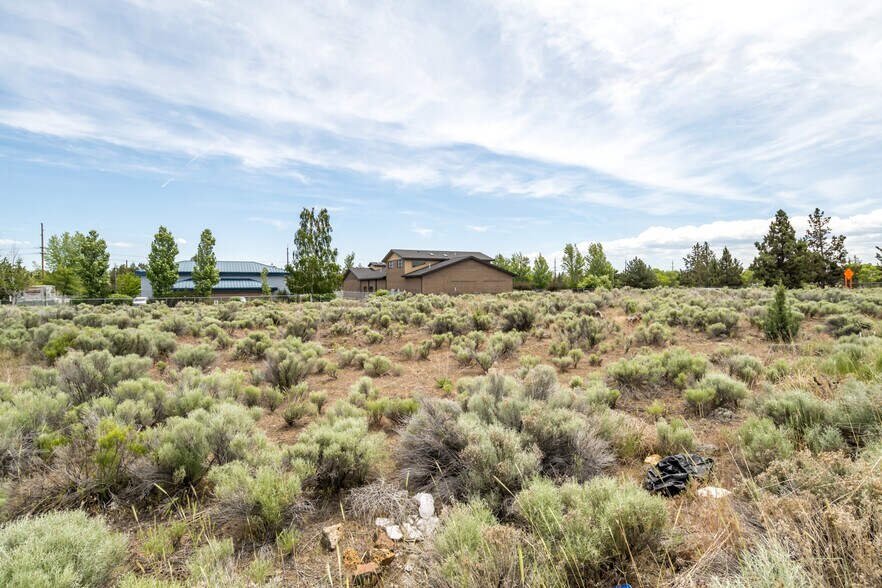 More Photos Of 63720 & 63702 Clausen, Bend Land For Sale