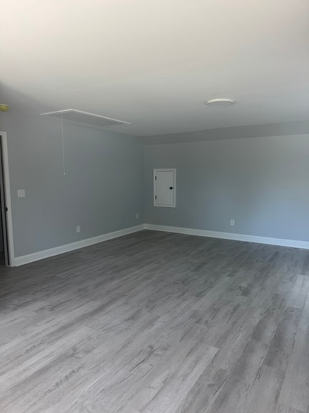 More Photos Of 3902 Belmont Hwy, Talmo Industrial For Sale