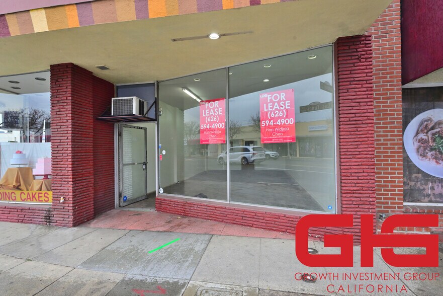 More Photos Of 700 1/2 W Las Tunas Dr, San Gabriel Storefront For Lease