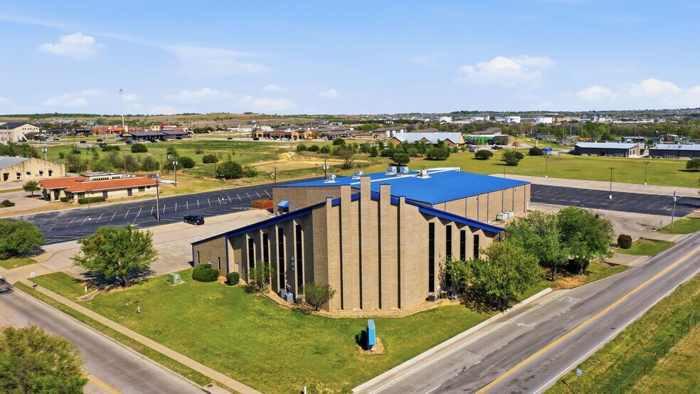 More Photos Of 129 Ranch House rd, Willow Park Specialty For Sale