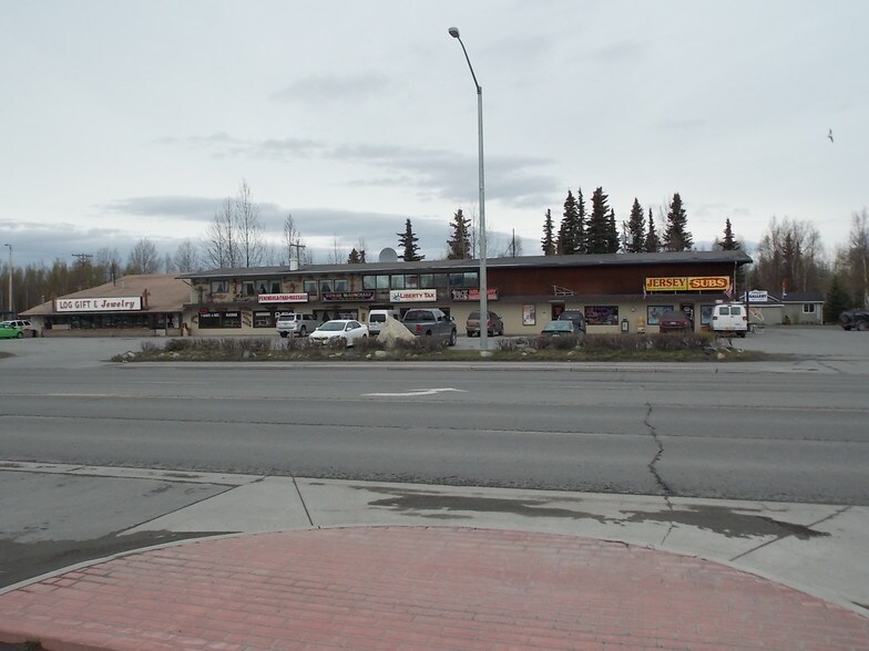 More Photos Of 44224 Sterling Hwy, Soldotna Storefront For Lease