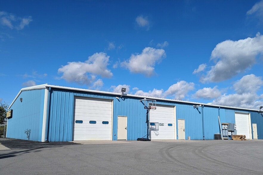 More Photos Of 3705 Transportation Dr, Fort Wayne Industrial For Lease