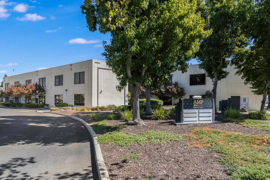 More Photos Of 6955-6979 Sierra Ct, Dublin Light Distribution For Sale