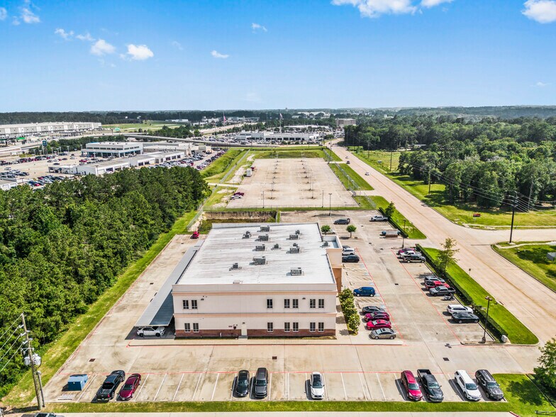 More Photos Of 18648 McKay Dr, Humble Medical For Lease