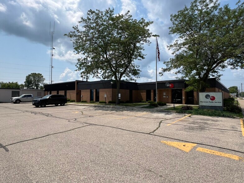 More Photos Of 1717 10th Ave, Menominee Industrial For Sale