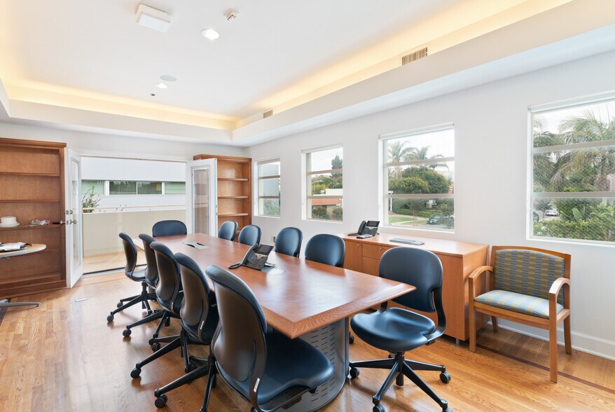 More Photos Of 8693 Wilshire Blvd, Beverly Hills Office For Sale