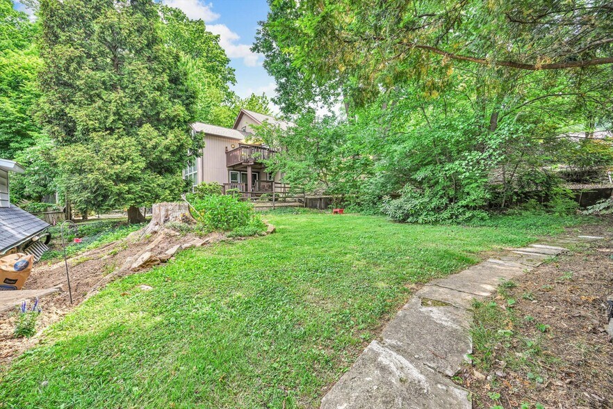 More Photos Of 1305 Hampden Blvd, Reading Multifamily For Sale