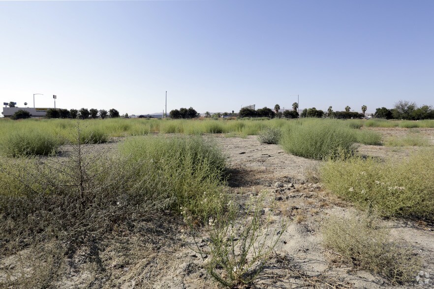 More Photos Of SWQ Orange Tree Ln & Alabama St, Redlands Land For Sale