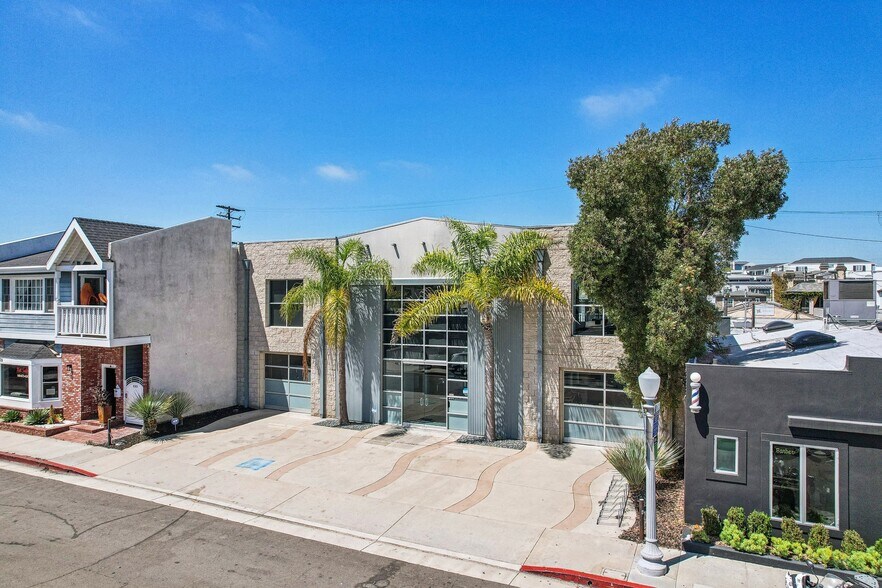 More Photos Of 411 30th St, Newport Beach Loft Creative Space For Sale