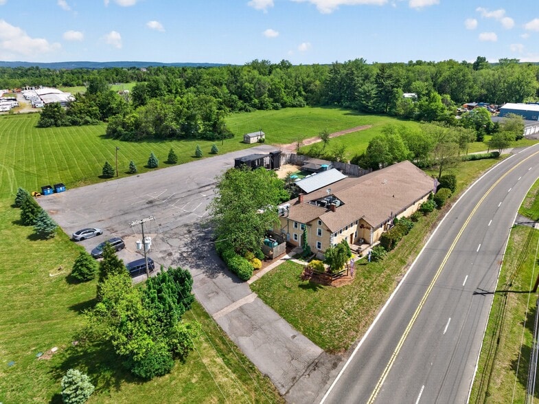 More Photos Of 1121 Route 12, Frenchtown Bar For Sale