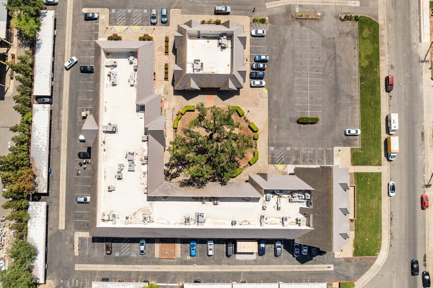 More Photos Of 8421 Auburn Blvd, Citrus Heights Office For Lease