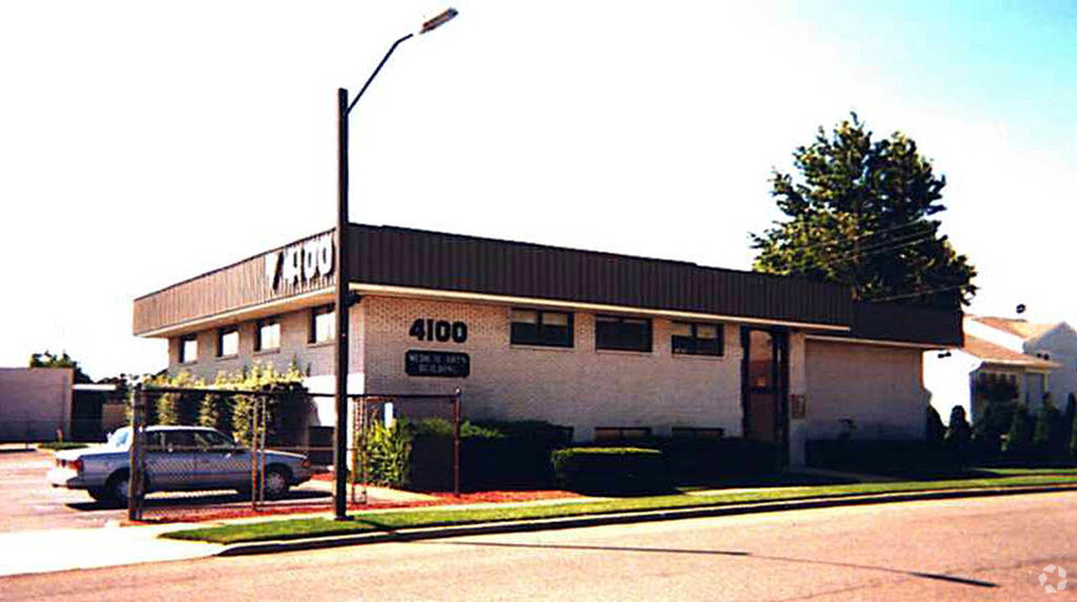 Primary Photo Of 4100 Duff Pl, Seaford Medical For Lease