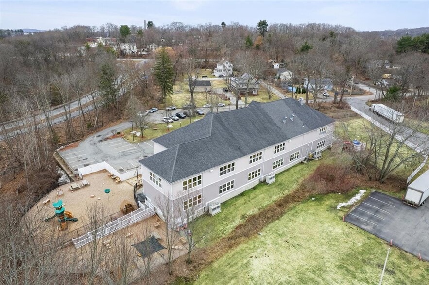 More Photos Of 443 W Lowell Ave, Haverhill Office For Sale