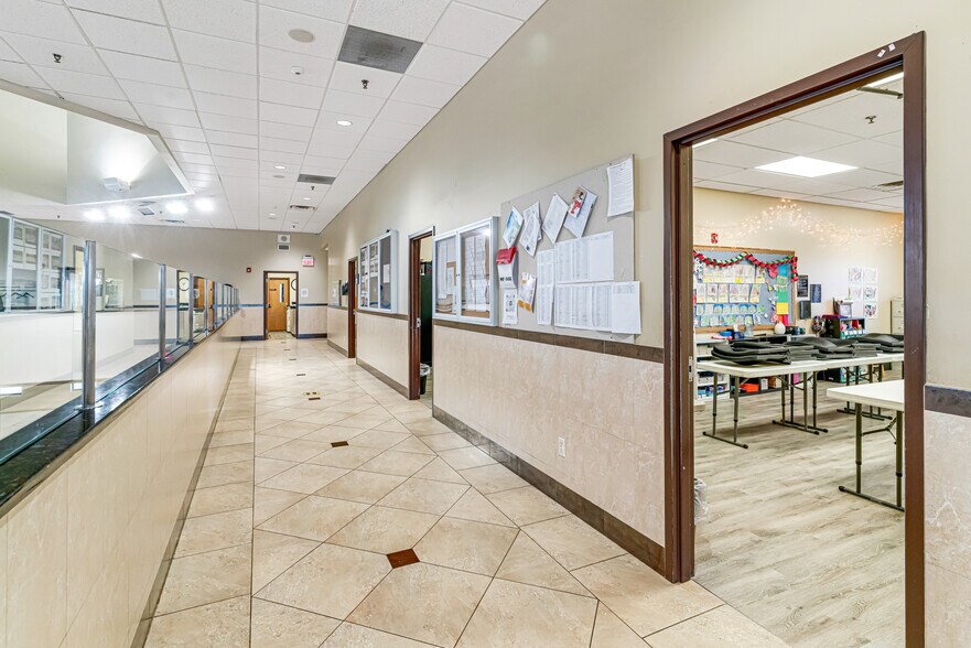 More Photos Of 1101 Brannon Rd, Nicholasville Religious Facility For Sale