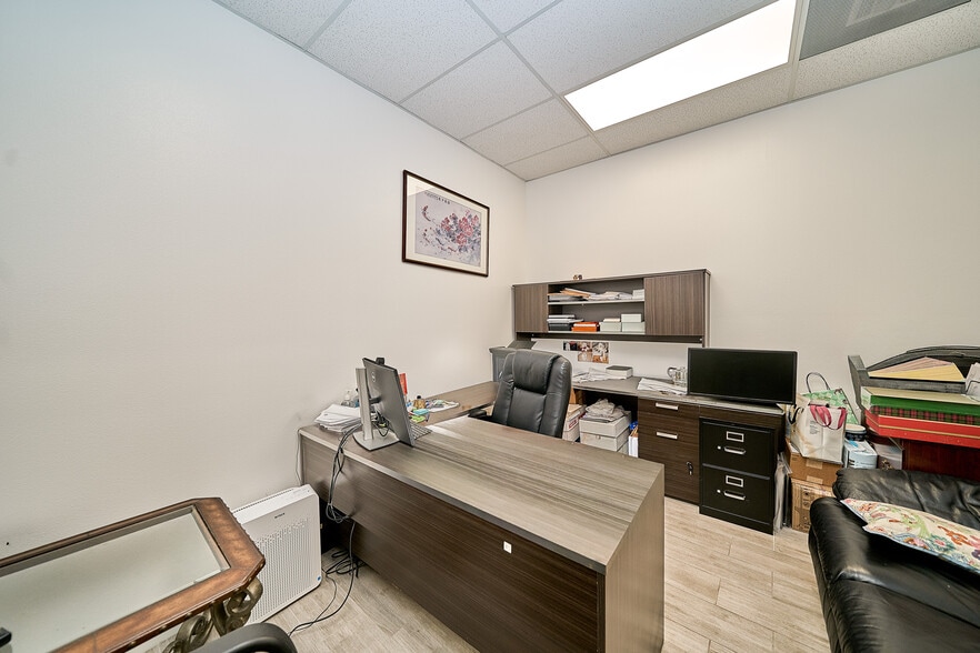 More Photos Of 308 S 1st Ave, Arcadia Apartments For Sale