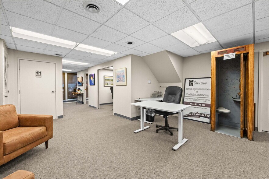 More Photos Of 801-807 14th St, Golden Office For Sale