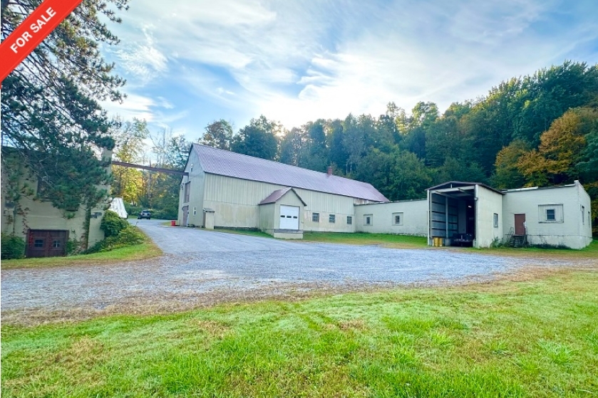 Primary Photo Of 9057 Dopp Hill N rd, Westernville Manufacturing For Sale