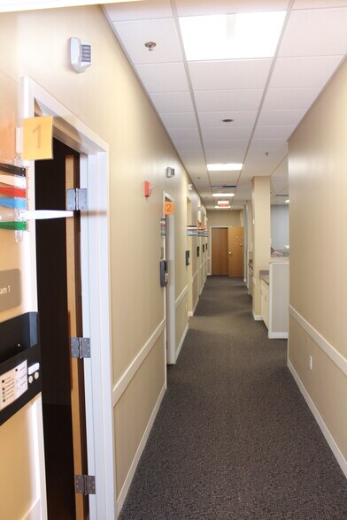 More Photos Of 340 E Main St, Milford Restaurant For Lease