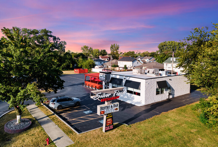 Primary Photo Of 14547 S Kedzie Ave, Posen Restaurant For Sale