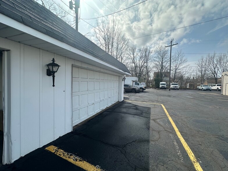 More Photos Of , Cleveland General Retail For Sale