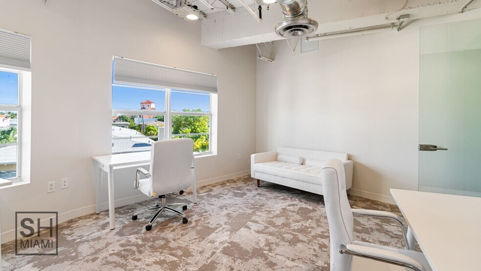 More Photos Of 820 W 41st St, Miami Beach Coworking Space