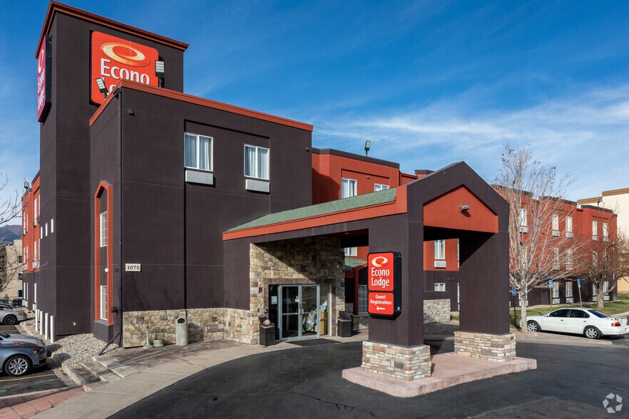 More Photos Of 1075 Kelly Johnson Blvd, Colorado Springs Hotel For Sale