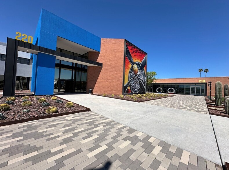 More Photos Of 1300 S Litchfield Rd, Goodyear Unknown For Lease