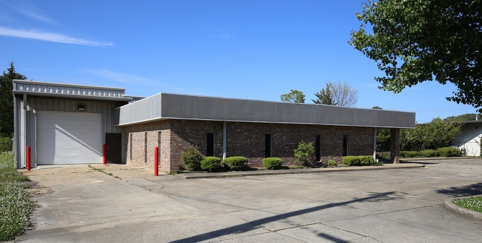 More Photos Of 205 Citation Ct, Birmingham Warehouse For Lease